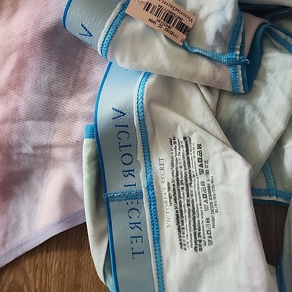 Victorias Secret pink new Panty Set - Picture 3 of 5